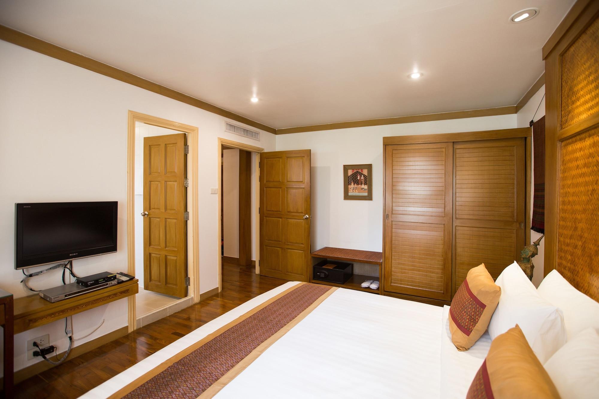 The Tarntawan Hotel Surawong Bangkok Esterno foto