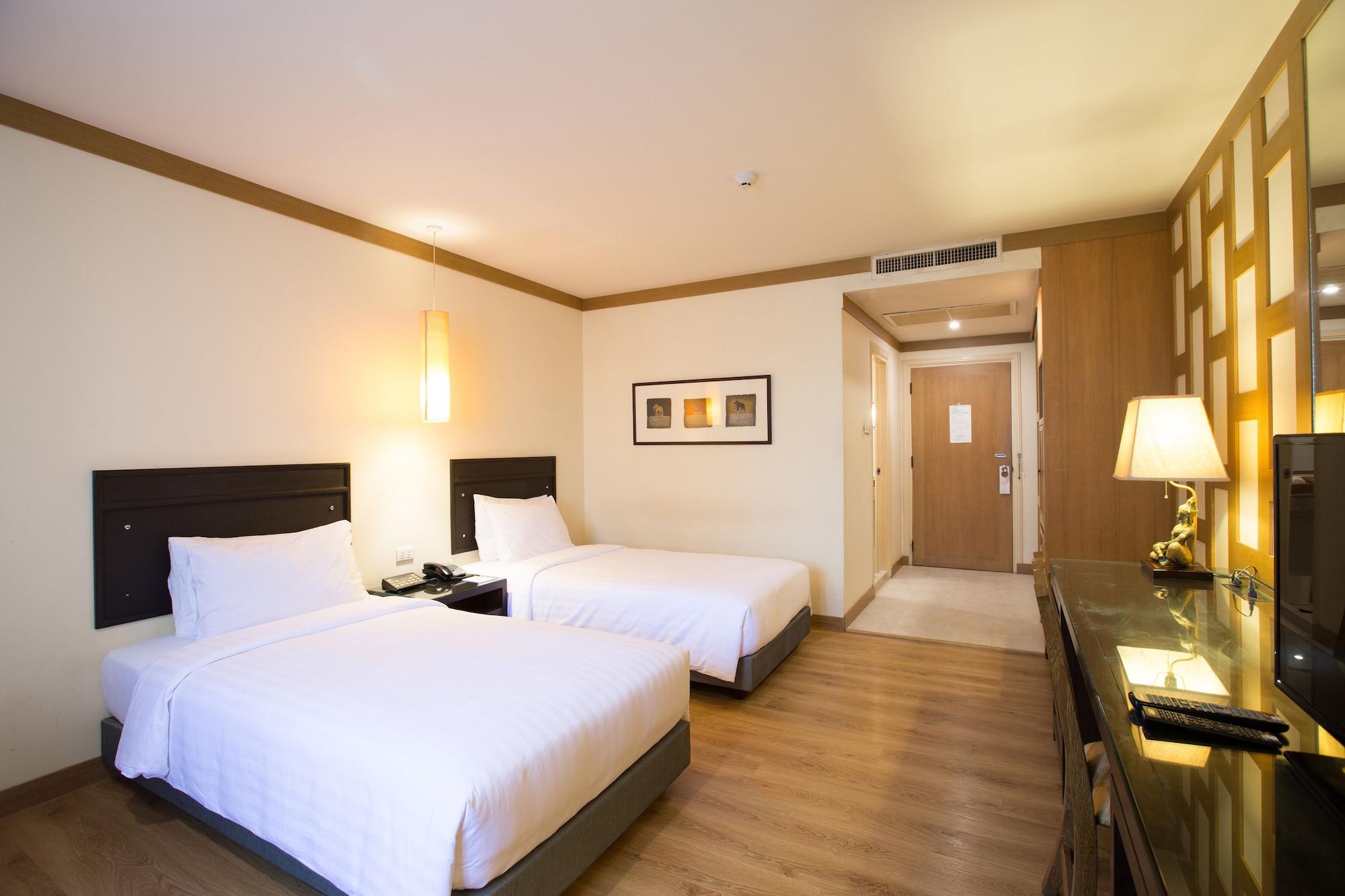 The Tarntawan Hotel Surawong Bangkok Esterno foto