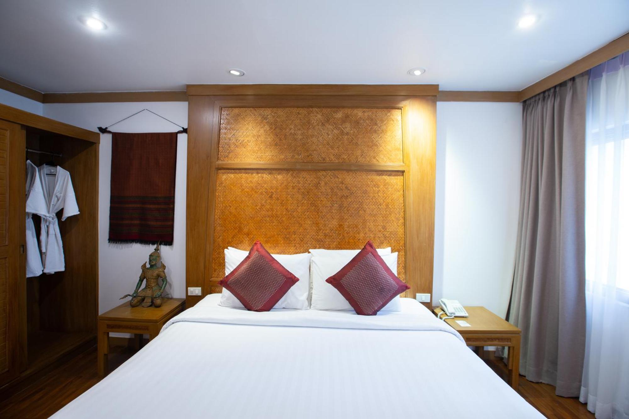 The Tarntawan Hotel Surawong Bangkok Camera foto