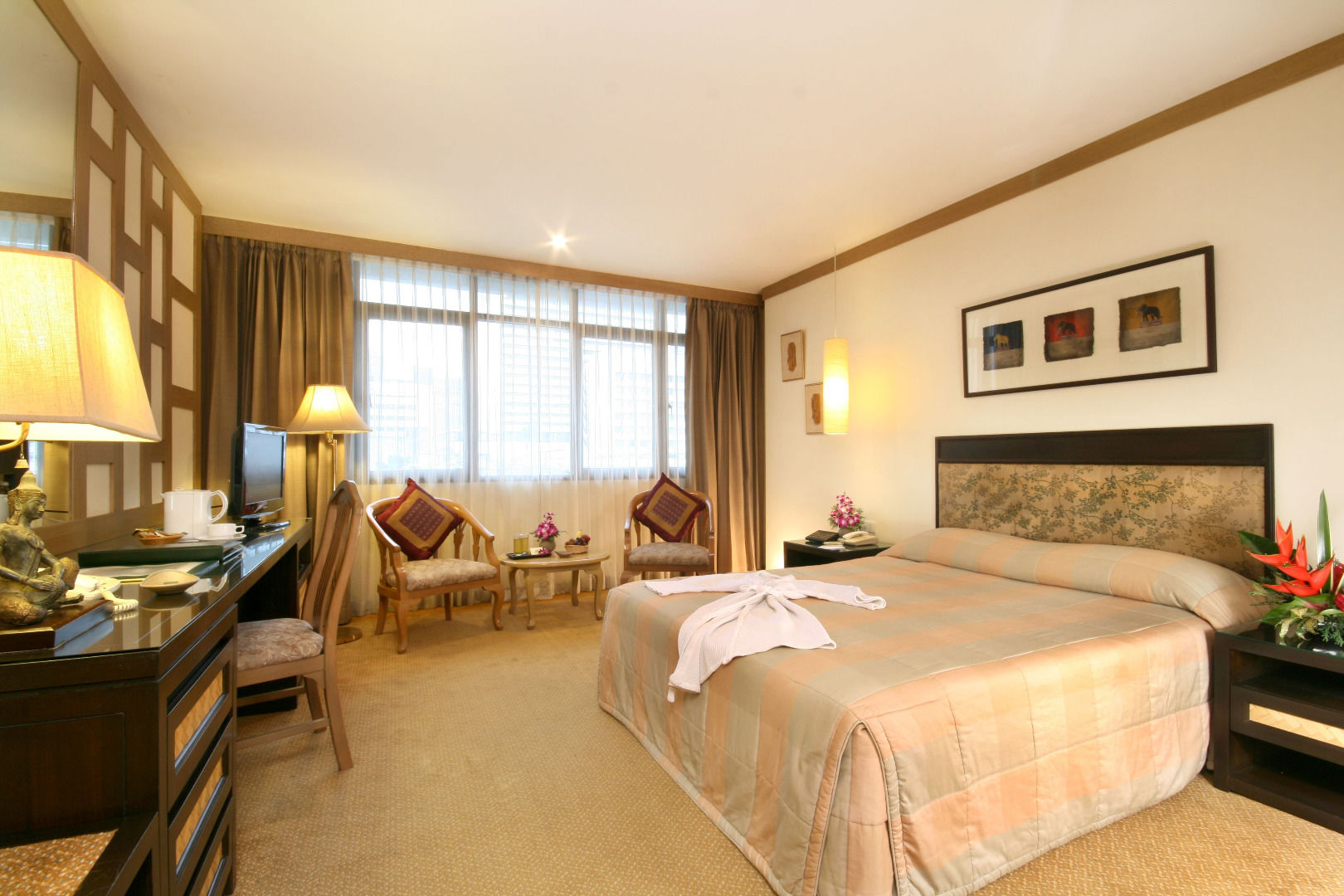 The Tarntawan Hotel Surawong Bangkok Camera foto