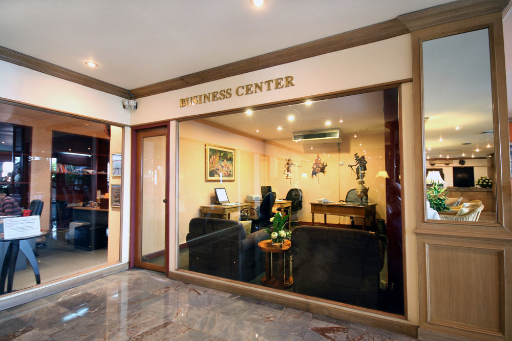 The Tarntawan Hotel Surawong Bangkok Esterno foto